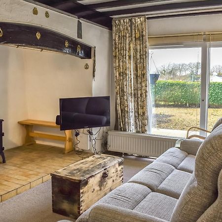 Tyn Y Maen Villa Llanddeiniolen ภายนอก รูปภาพ